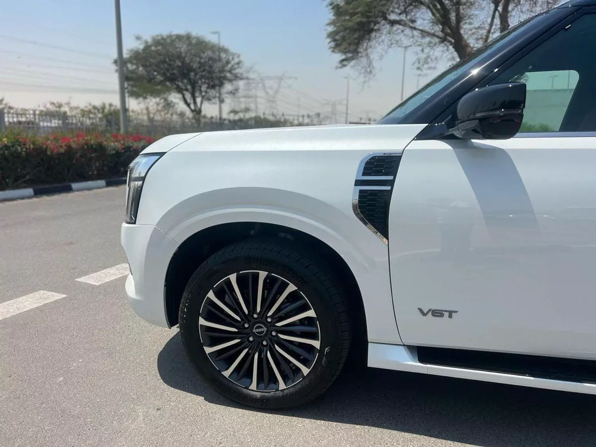 Nissan Patrol LE PLATINUM CITY-4-0