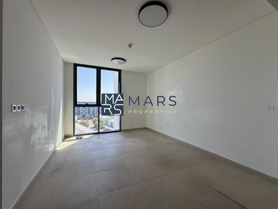 Modern & spacious living 2BR-hearth of sharjah-2