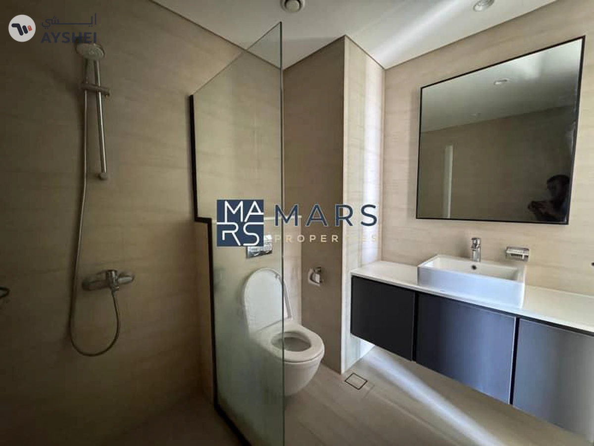 Modern & spacious living 2BR-hearth of sharjah-8-8