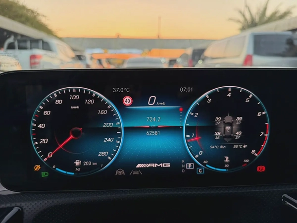 2022 Mercedes-Benz A-Class A 35 AMG 4MATIC | Canadian Specs