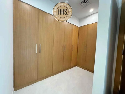 Deal Of The Day ! 4 Bed Townhouse Villa Available For Rent in Villanova-12