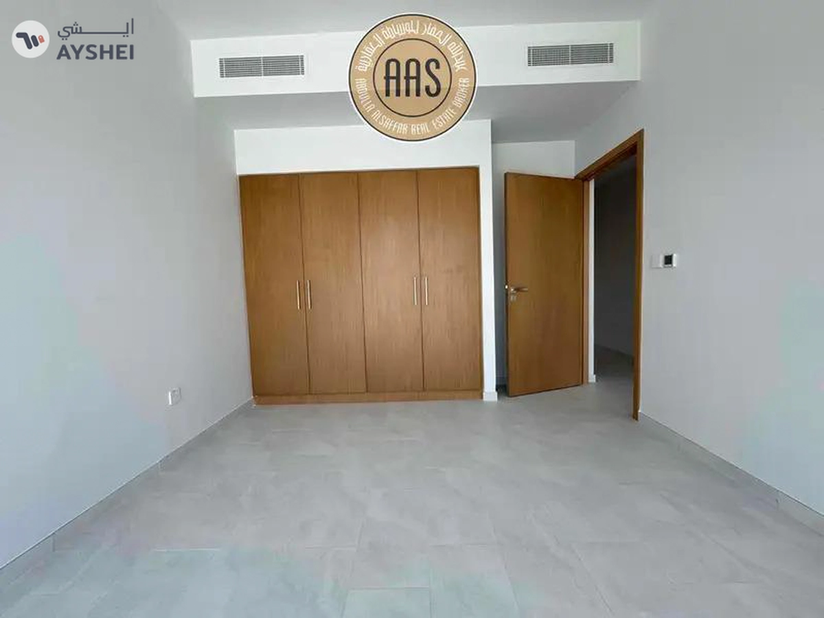Deal Of The Day ! 4 Bed Townhouse Villa Available For Rent in Villanova-10-10