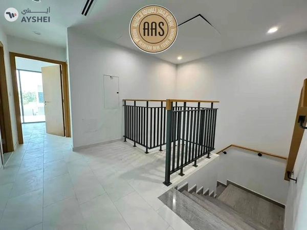 Deal Of The Day ! 4 Bed Townhouse Villa Available For Rent in Villanova