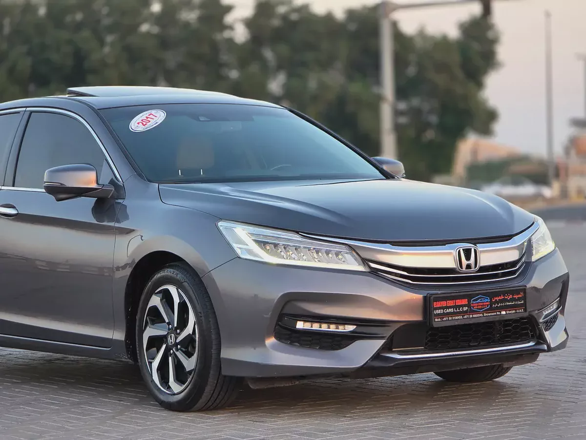 2017 Honda Accord V6 Sport - GCC Specs - Excellent Condition-4-4