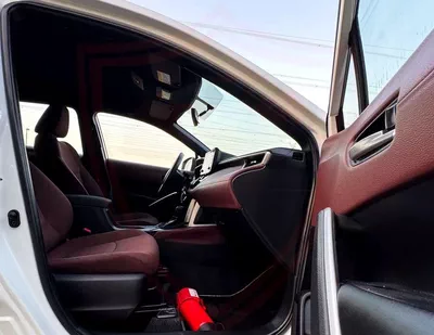 Toyota Corolla Cross XL 1.8L | | GCC | Accident Free | Excellent Condition | 1025 P.M-8