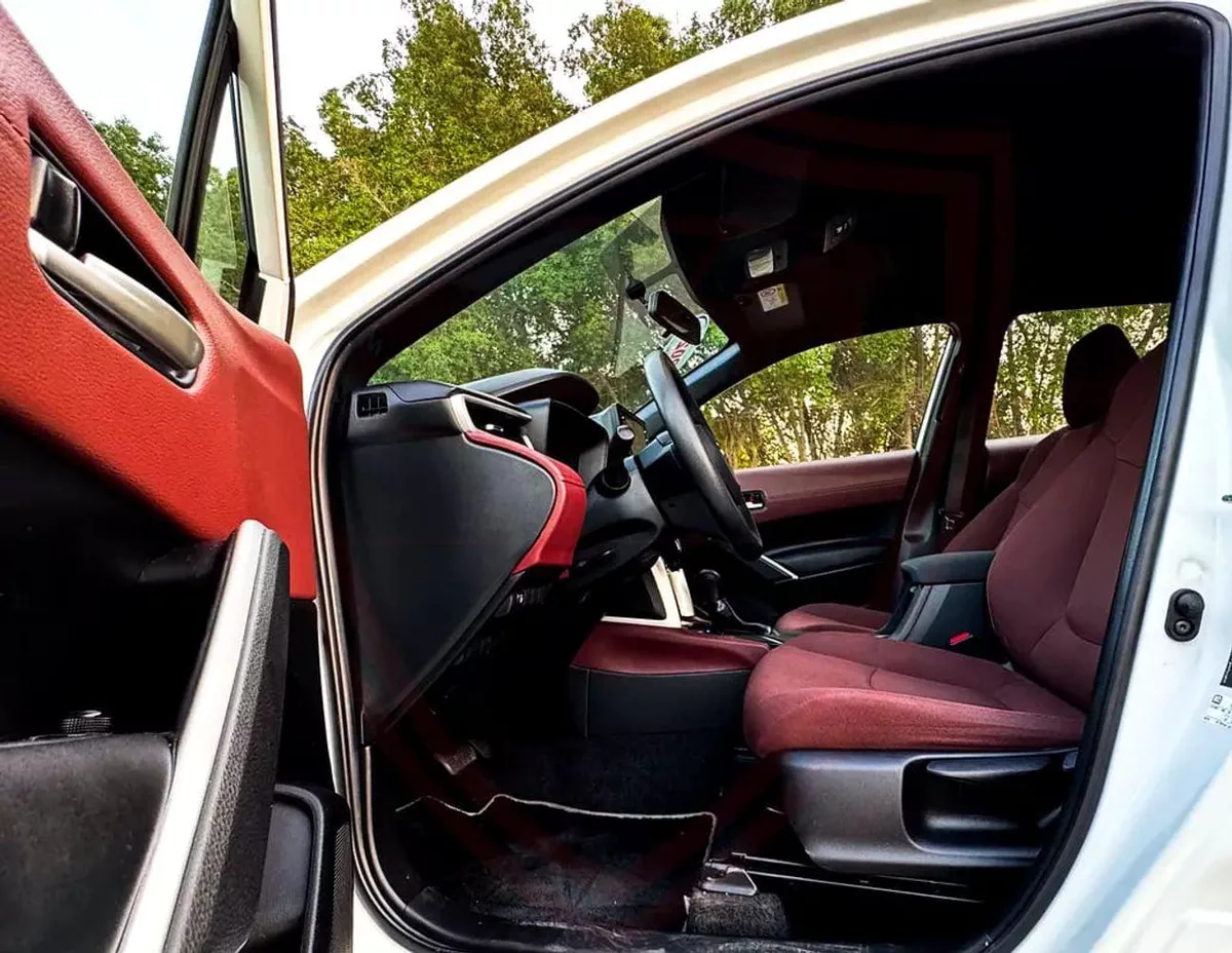 Toyota Corolla Cross XL 1.8L | | GCC | Accident Free | Excellent Condition | 1025 P.M-7-0