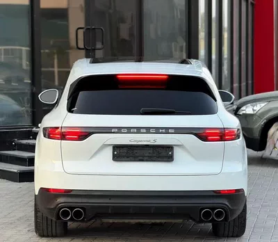 Porsche Cayenne S GCC Specs-3