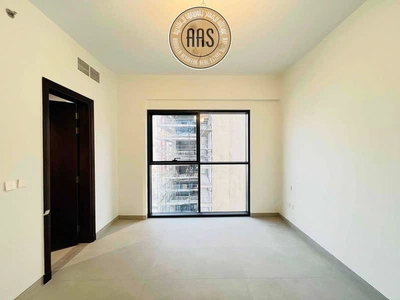 Luxury Living || Spacious 2 Bedroom Hall || Balcony || In 121K Only-6