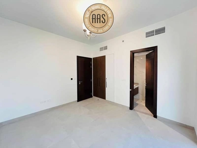 Luxury Living || Spacious 2 Bedroom Hall || Balcony || In 121K Only-8