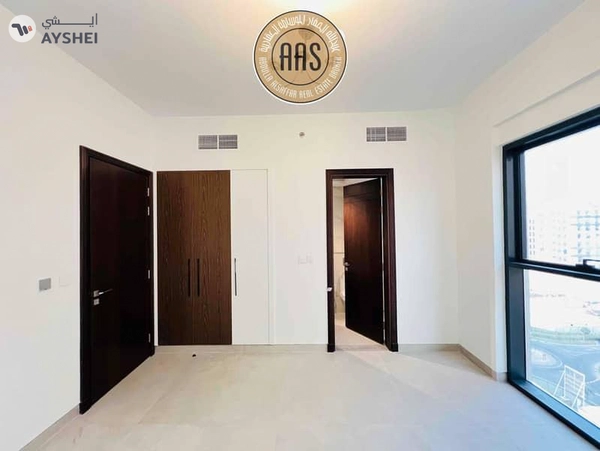 Luxury Living || Spacious 2 Bedroom Hall || Balcony || In 121K Only