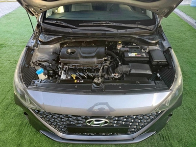 Hyundai Accent / GCC 1.6 V4/ LOW MILEAGE/ SINGLE OWNER-16