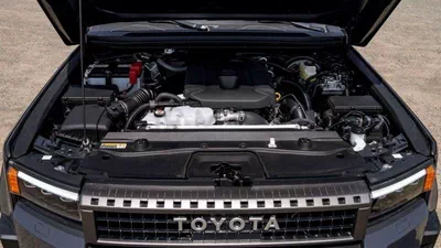 Toyota Prado ADVENTURE (LHD) TOYOTA PRADO 250 WX+ LUXURY 2.8D AT MY2024 – GREY-8