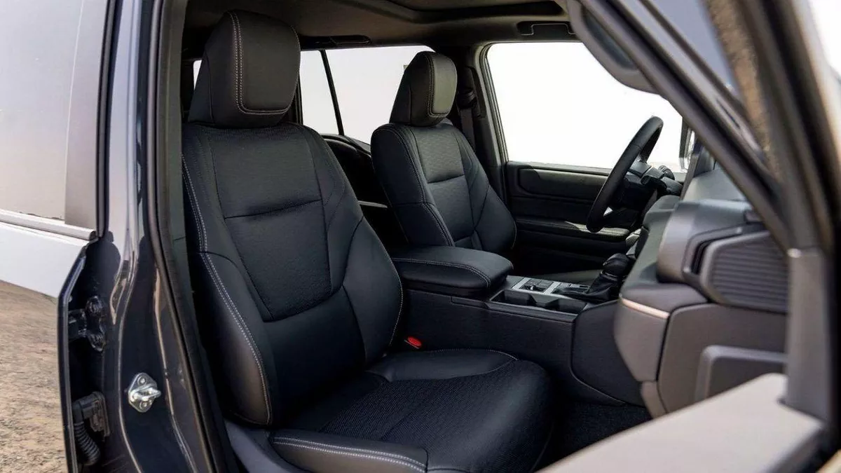 Toyota Prado ADVENTURE (LHD) TOYOTA PRADO 250 WX+ LUXURY 2.8D AT MY2024 – GREY-9-0