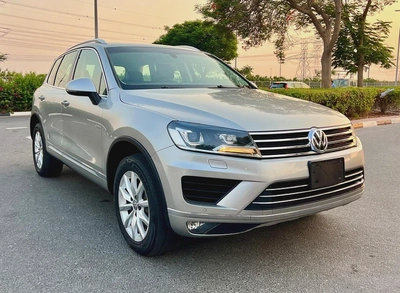 VOLKSWAGEN TOUAREG 2018 V6 FULL SERVICE HISTORY GCC SPEC-2