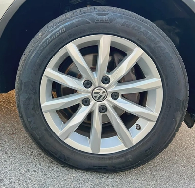 VOLKSWAGEN TOUAREG 2018 V6 FULL SERVICE HISTORY GCC SPEC-8