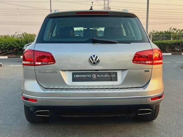 VOLKSWAGEN TOUAREG 2018 V6 FULL SERVICE HISTORY GCC SPEC