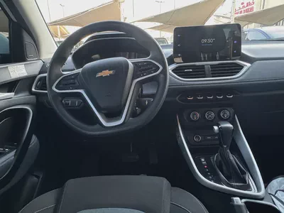 Chevrolet Captiva LT 2023 GCC Specs 7 seats very clean condition-9