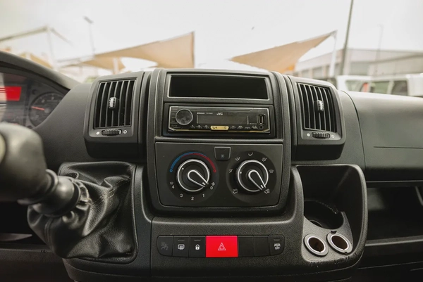 Peugeot Boxer Delivery Van | GCC Specs | Ref#P95395