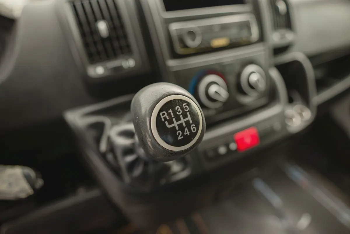 Peugeot Boxer Delivery Van | GCC Specs | Ref#P95395