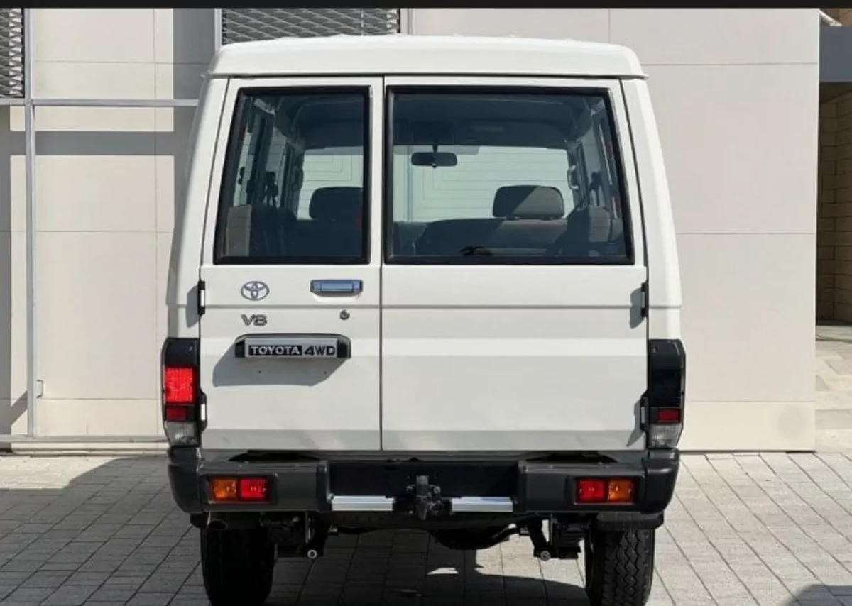 New 2026 Toyota Land Cruiser Hard Top-3-3