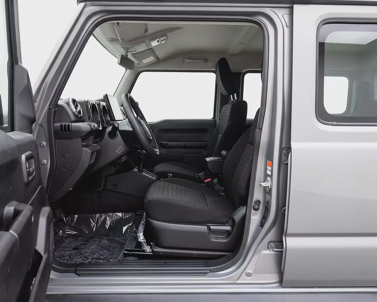 Suzuki Jimny 5-Door GLX Automatic 2026 | GCC Specs | AED 1,608 / Monthly-7-7