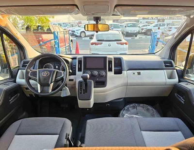 Toyota Hiace GL CARGO / 3.5L PETROL V6 A/T / REAR CAMERA (CODE # HCPMB2)-10