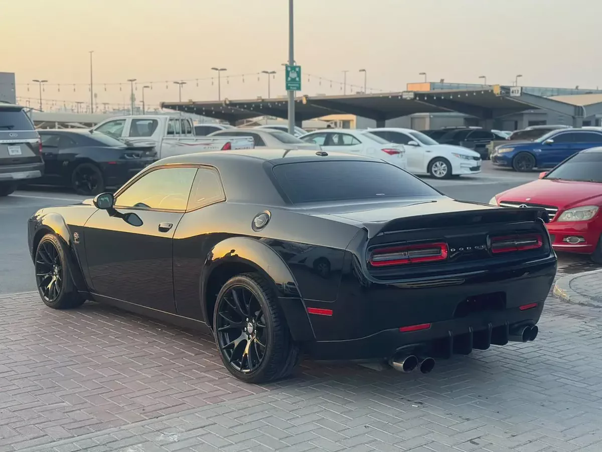 Dodge Challenger R/T 2016 American Specs 5.7L V8 HEMI-5-5