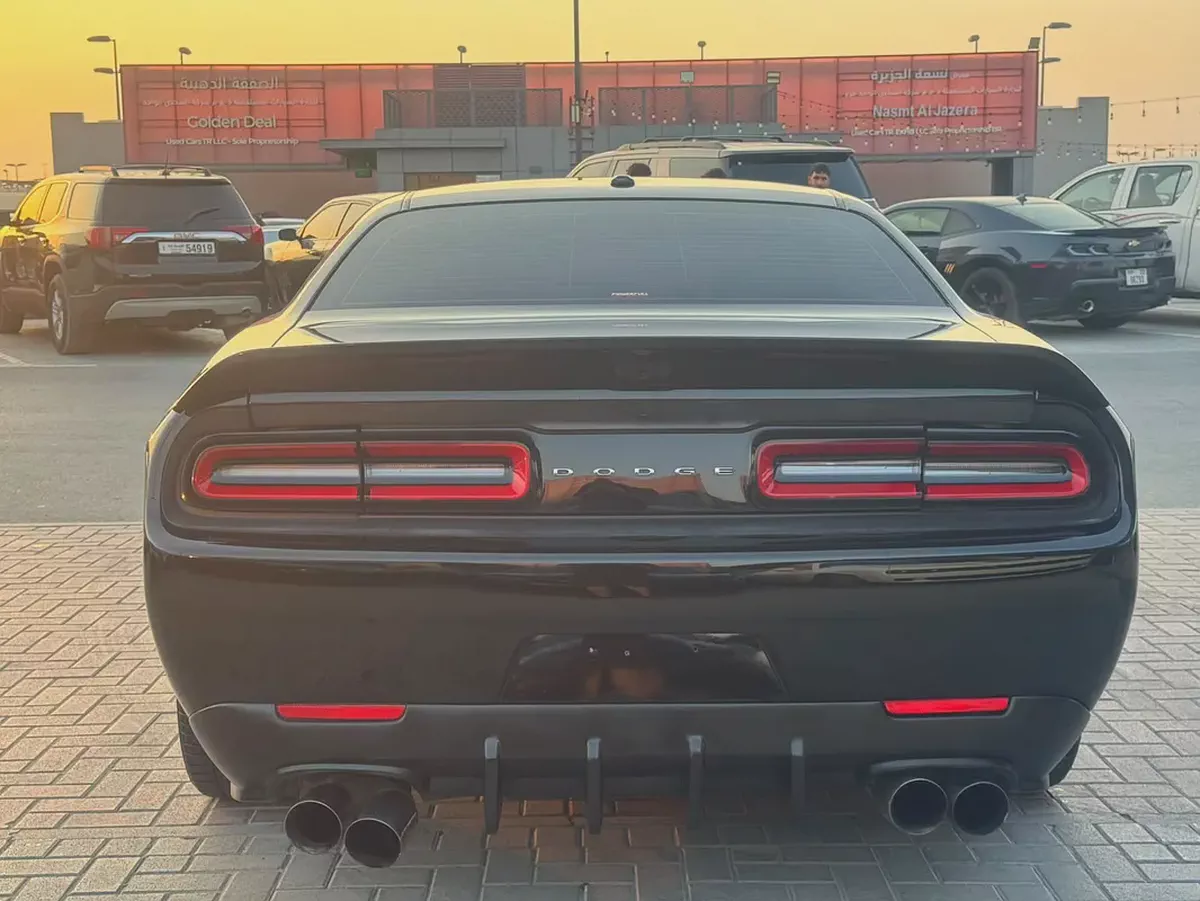 Dodge Challenger R/T 2016 American Specs 5.7L V8 HEMI-6-6