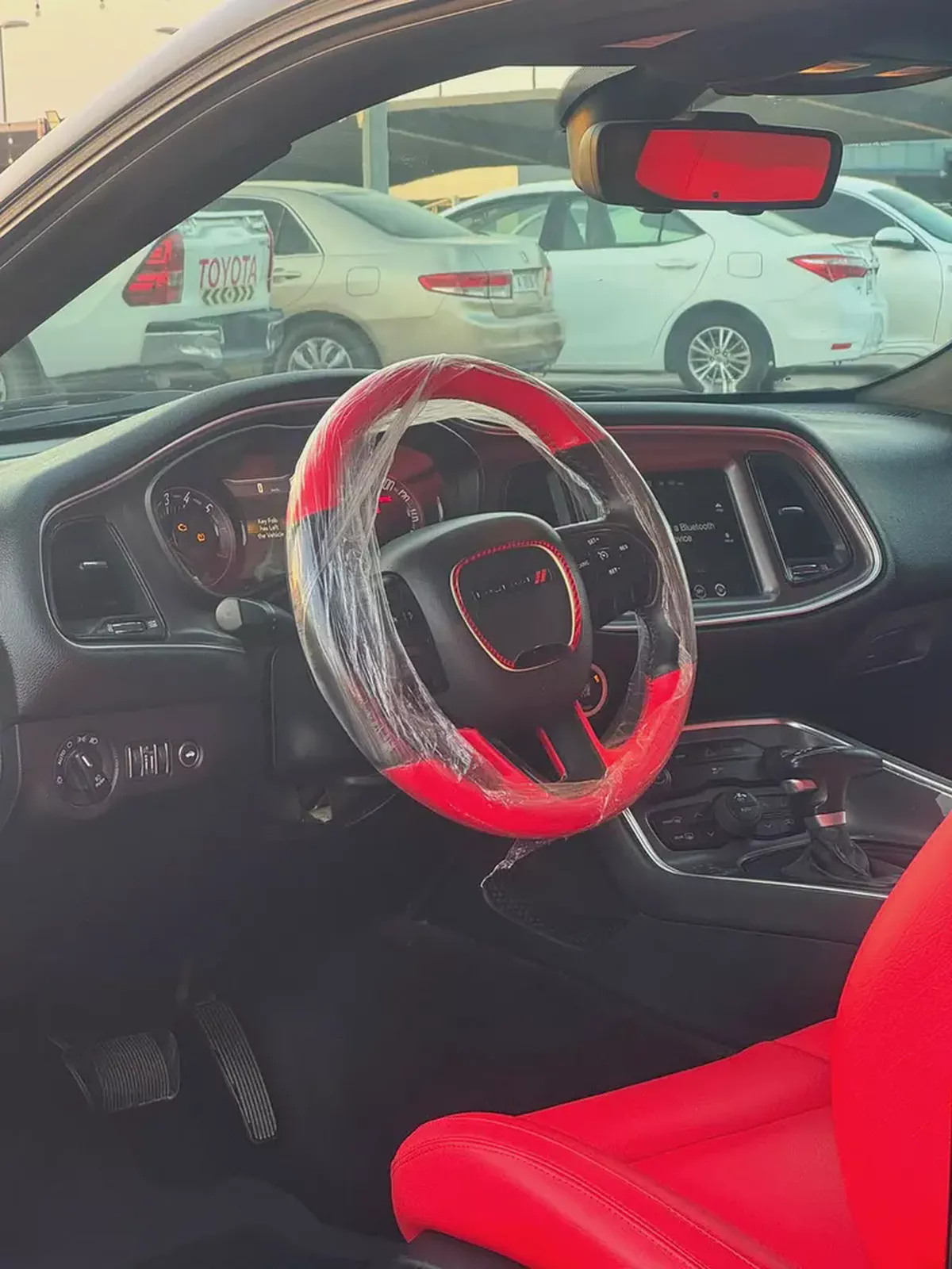 Dodge Challenger R/T 2016 American Specs 5.7L V8 HEMI-7-7