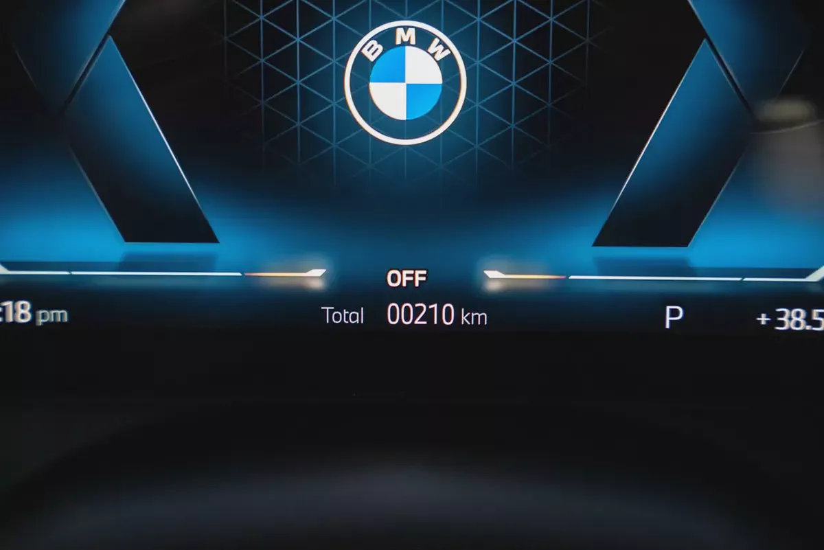 2026 BMW 520i M Sport Pro | GCC | NEW CAR 210 KM | 2 Years Warranty | AED 289,000-4-4
