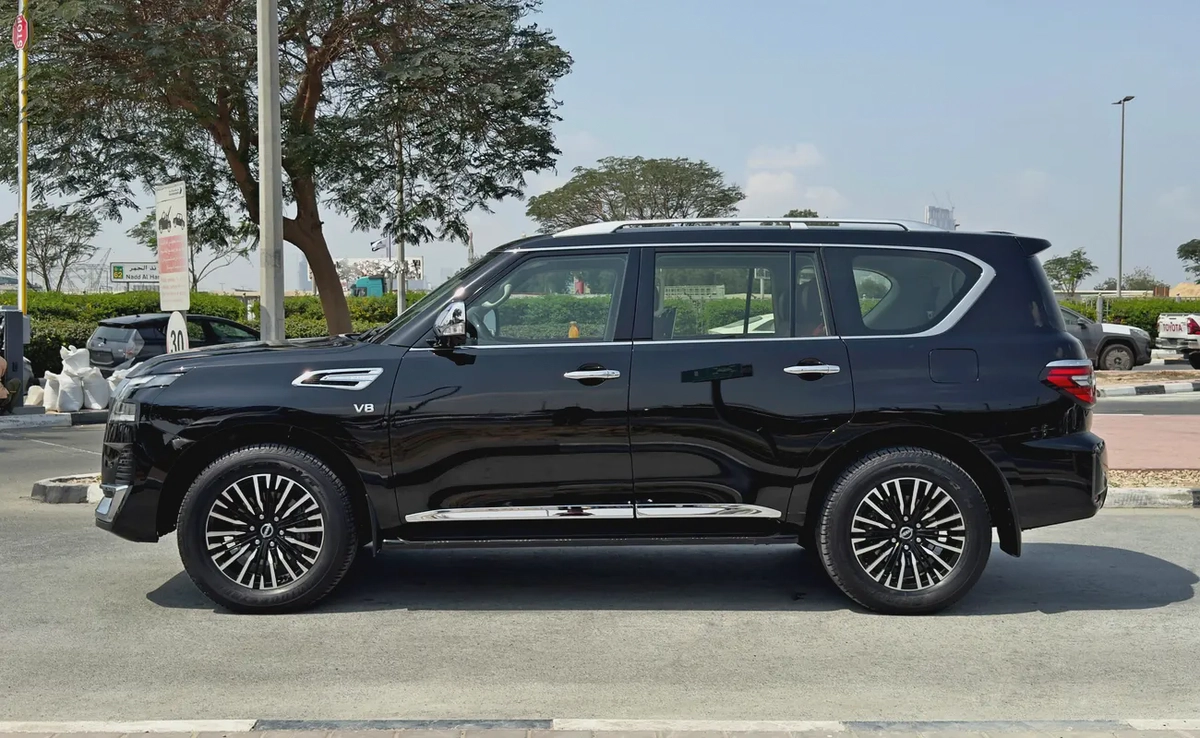 2022 Nissan Patrol LE V8 Platinum, GCC Specifications-3-3