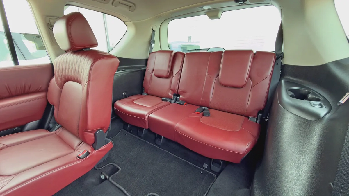 2022 Nissan Patrol LE V8 Platinum, GCC Specifications-13-13