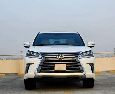 Lexus LX 570 Platinum 5.7L. Al- Futtaim Motors-4