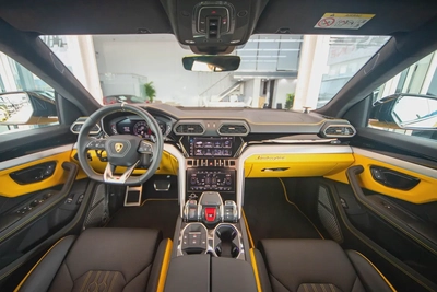 Lamborghini Urus S | 2024 | 1000 km | Under warranty-11