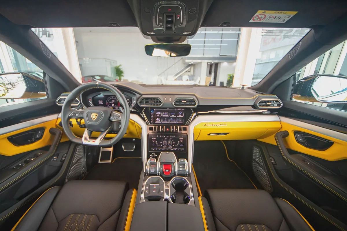 Lamborghini Urus S | 2024 | 1000 km | Under warranty-11-11