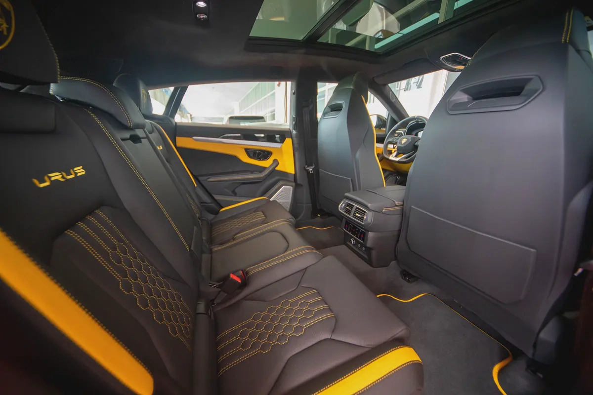 Lamborghini Urus S | 2024 | 1000 km | Under warranty-13-13