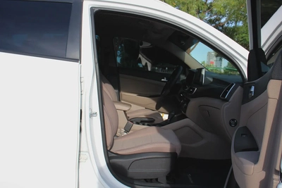 Hyundai Tucson HTRAC AWD 2020 GCC ( 637x60 ) With And Without Down payment-13