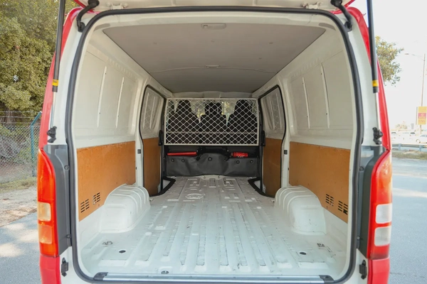 Std-Roof Delivery Van | Manual | GCC Specs | Ref#T90205