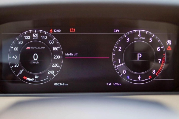Land Rover Range Rover Velar P250 R-Dynamic 2.0L