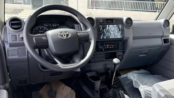 Toyota Land Cruiser Pick Up Toyota Land Cruiser Pickup LC79 DC 4.2L Diesel 2024