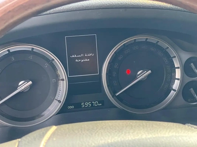 Toyota Land Cruiser VXR Grand Touring 2021 - GCC Specs-1