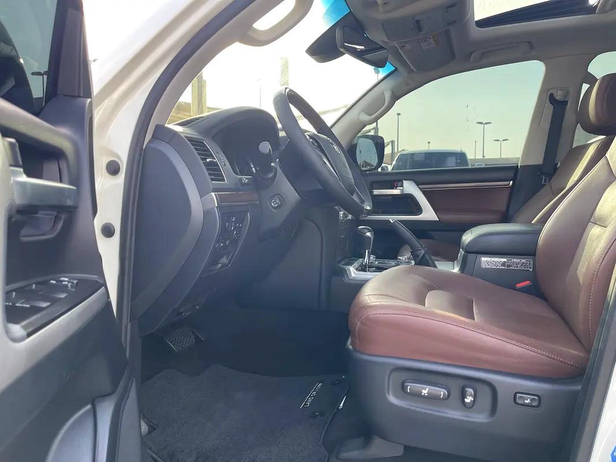 Toyota Land Cruiser VXR Grand Touring 2021 - GCC Specs-15-15