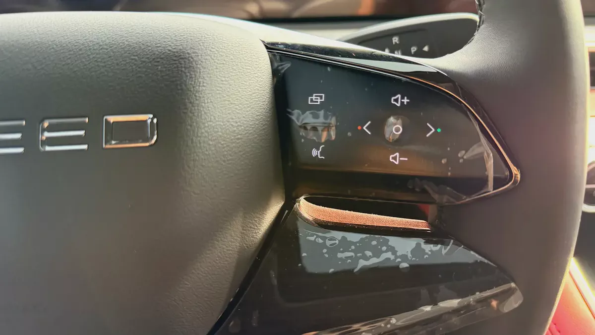 EXEED WARRANTY TILL APRIL 2033 / 200,000KMS | PHEV | GCC | AED 1920 PM-14-14