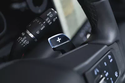 2026 LAND ROVER DEFENDER P635 OCTA BLACK EDITION | GCC DEALER WARRANTY & SERVICES-9
