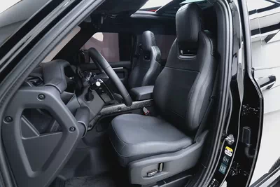 2026 LAND ROVER DEFENDER P635 OCTA BLACK EDITION | GCC DEALER WARRANTY & SERVICES-10