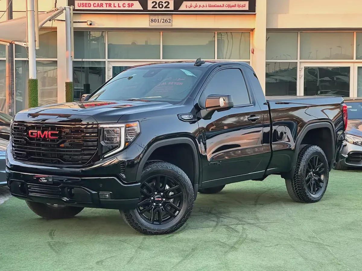 Brand New 2025 GMC Sierra AT4 - GCC Specs - Luxury Off-Roader