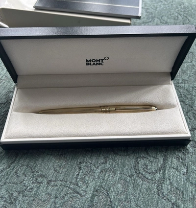 mont blanc gold plated 146 LeGrand pinstripe fountain pen - m nib.-0