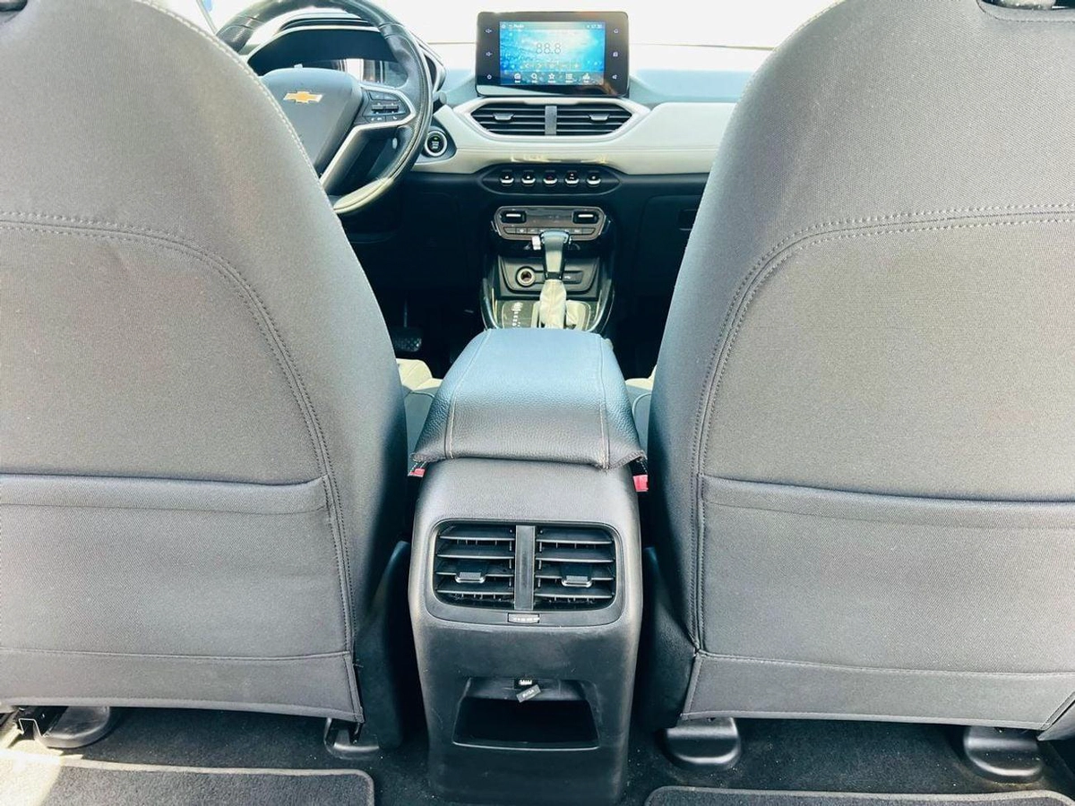 Chevrolet Captiva Premier 1.5L (150 HP) (7 Seater)-4-4