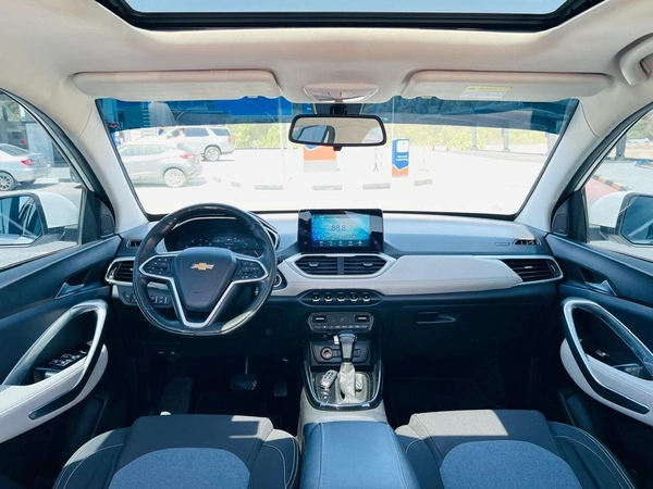 Chevrolet Captiva Premier 1.5L (150 HP) (7 Seater)