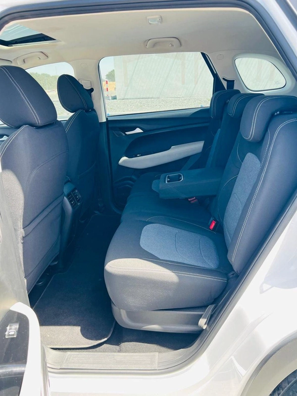 Chevrolet Captiva Premier 1.5L (150 HP) (7 Seater)